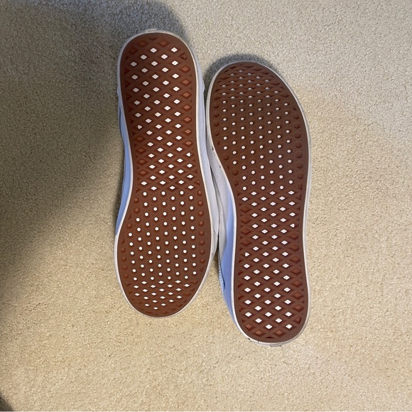 Men's White Vans - Picture 3 of 4